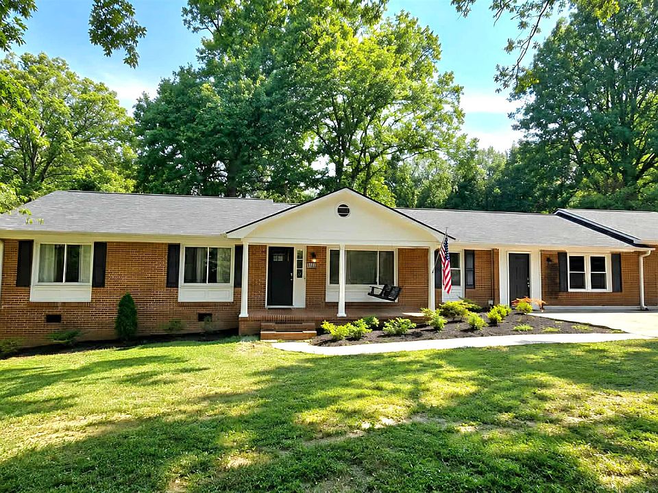 1st image of 303 E Belvue Rd