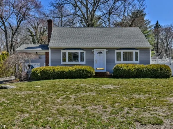 144 Glenwild Ave, Bloomingdale Boro, NJ 07403