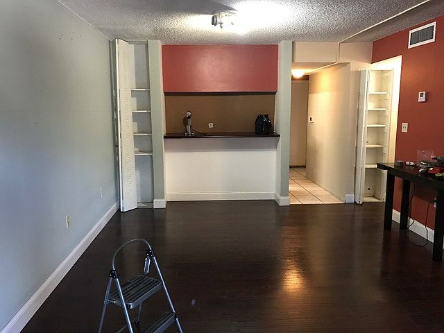 Living /dining area