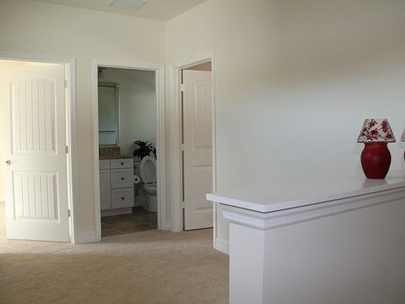 5th image of 803 S Ocean Blvd
