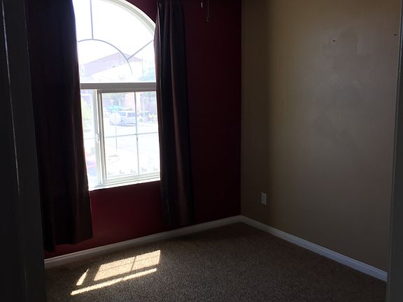2nd image of 8373 Fox Brook St