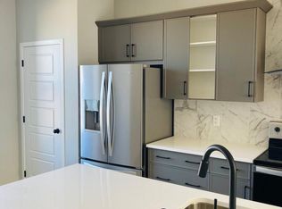 314 Aquila Way NW, Calgary, AB T3R1Z9