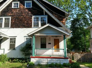 137 W Union St, Burlington, NJ 08016