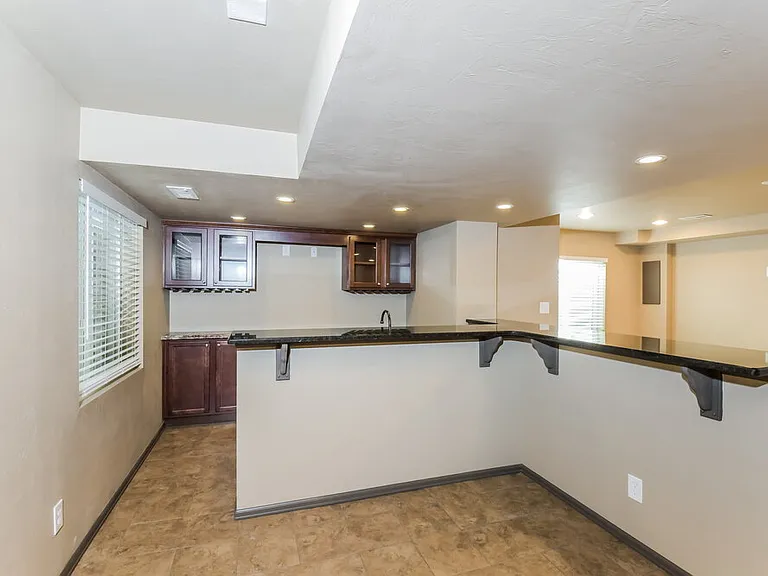 13922 Hudson Way — Photo 9