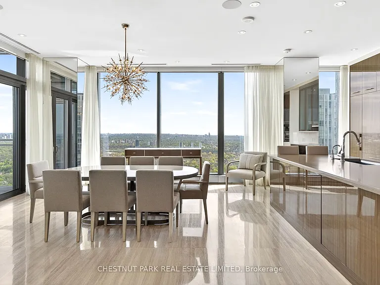 50 Yorkville Ave #4702 — Photo 6