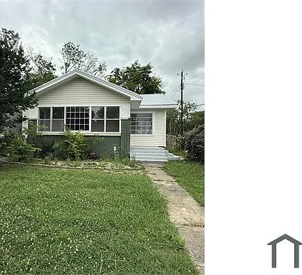 4 bed, 1298 sqft, $1,300 — Photo 1