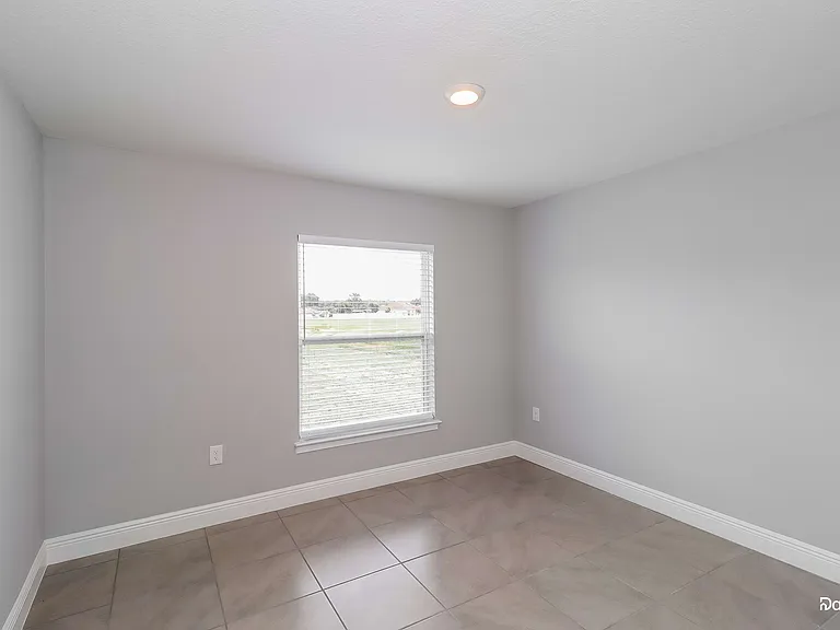 636 Mercado Ct — Photo 11