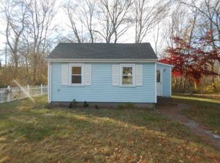 3 Drysdale St, Warren, RI 02885