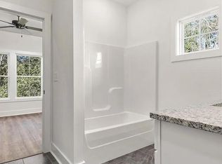 567 Piper Ave, Auburn, AL 36832
