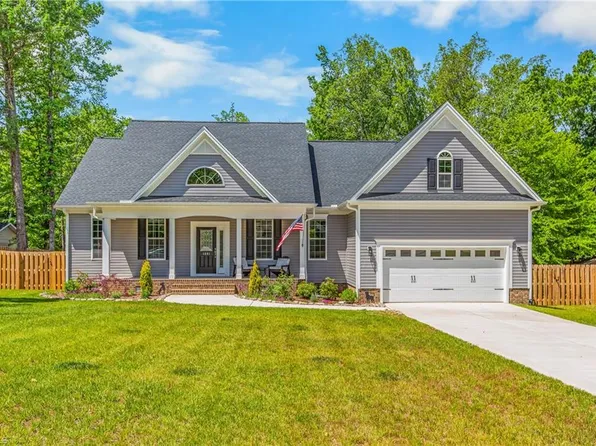 1401 Ashland Dr, Reidsville, NC 27320
