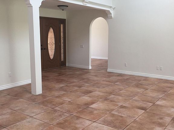 3rd image of 4508 Yorkfield Ct