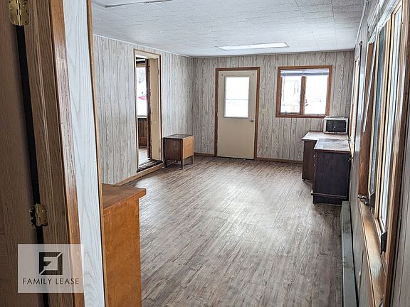 5th image of 202 Bush St