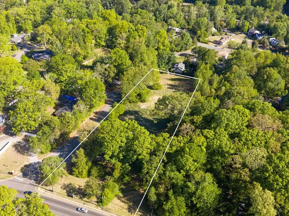 1715 William St, Fredericksburg, VA 22401