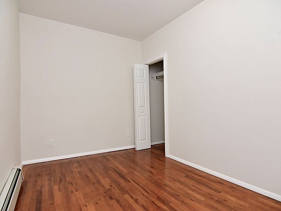 5th image of 173 E 117th St APT 4