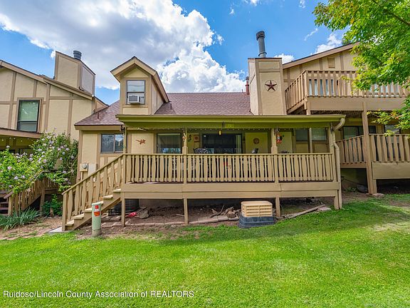 3rd image of 79 Geneva Dr