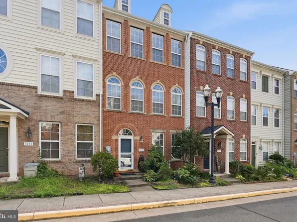 7033 Little Thames Dr, Gainesville, VA 20155