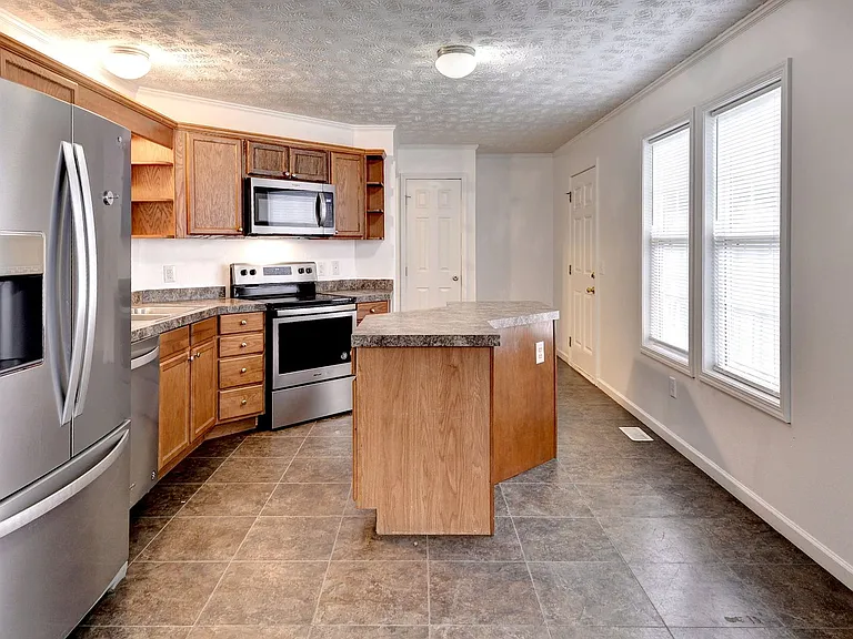9431 Jenkins Ln — Photo 18