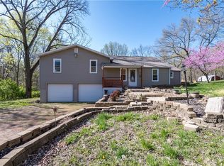 793 E Hillshire Rd, Decatur, IL 62521