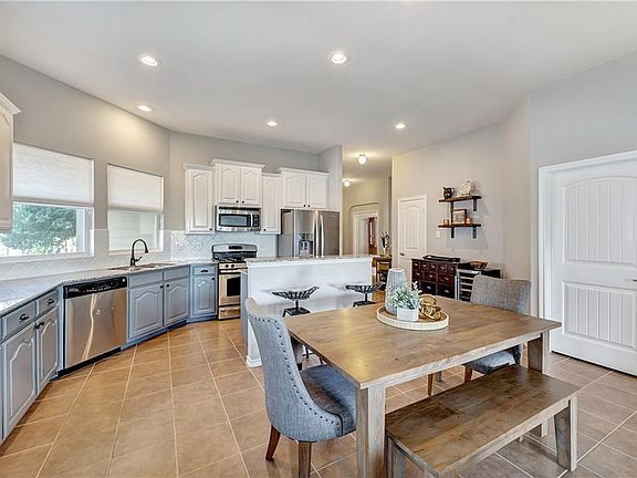 4th image of 5056 Cassidy Ln