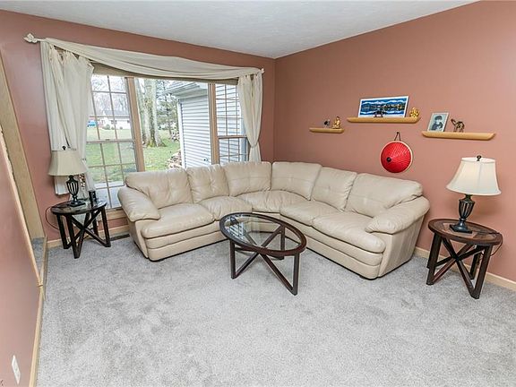 5th image of 2760 Southwood Dr