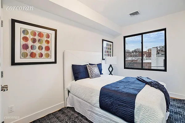 Sold by Corcoran | media 21
