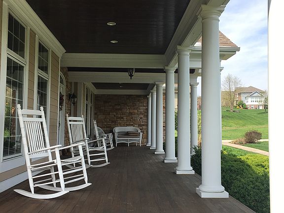 2nd image of 319 Pine Wood Dr