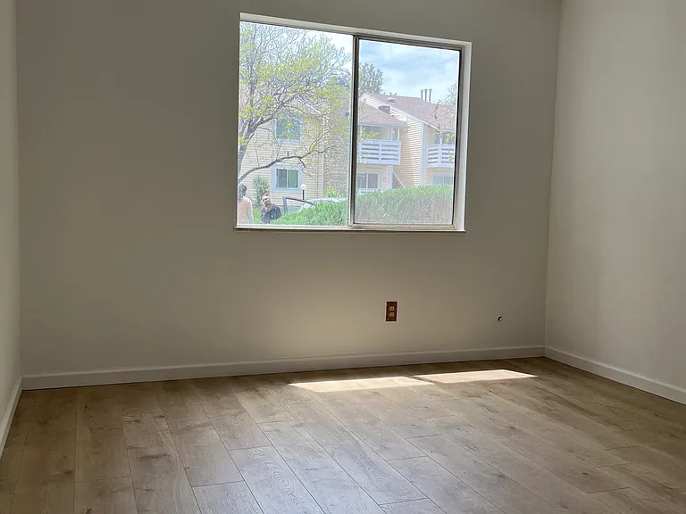 8555 Fairmount Dr #J107 — Photo 15