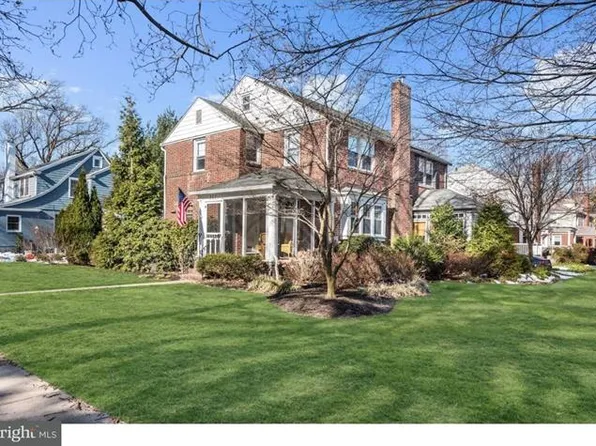 301 Woodland Ave, Haddonfield, NJ 08033