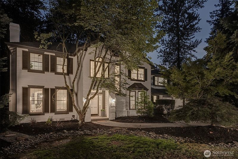 2nd image of 21517 NE 143rd Place