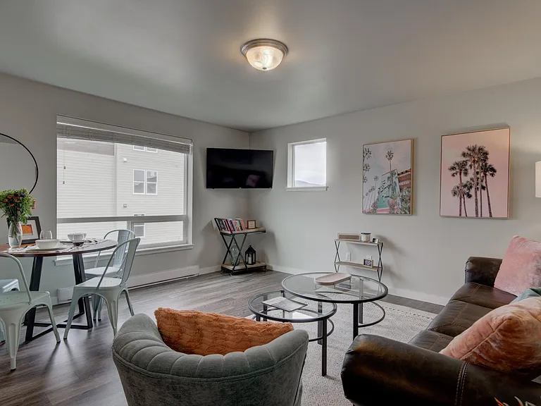 364 Enterprise Blvd #12 — Photo 7