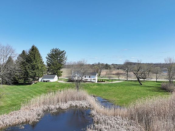 5th image of 3487 Mogadore Rd