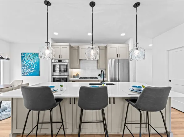 9942 W Sunberry Ct, Star, ID 83669