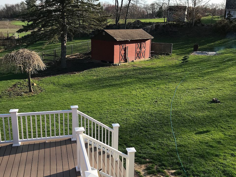 2nd image of 5 Horseshoe Rd