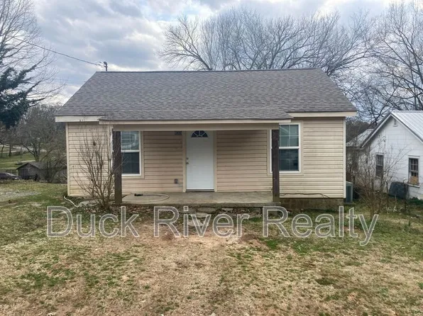 620 Midway Ave, Columbia, TN 38401