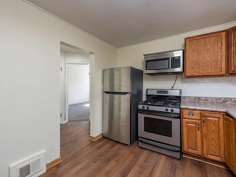 903 S McAlister Ave — Photo 11