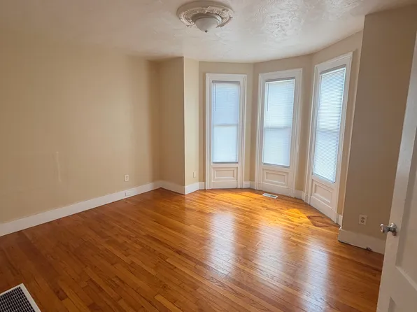 224 Lloyd St, New Haven, CT