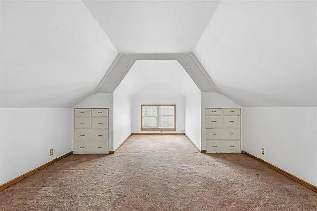 4118 N Howard St — Photo 12