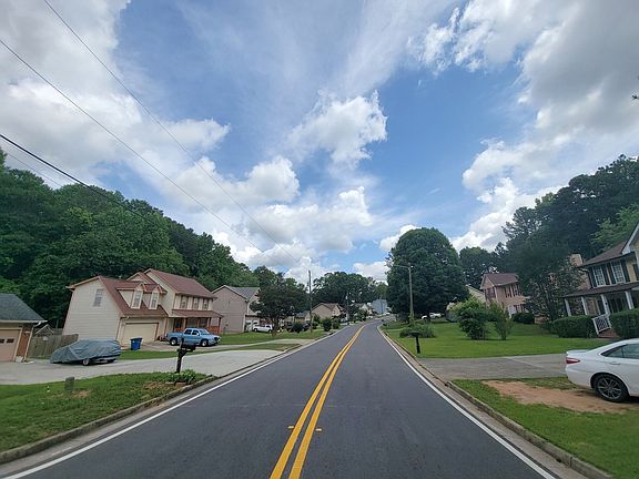 5th image of 8519 Glenwoods Dr