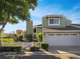 26 Riverstone, IRVINE, CA 92606