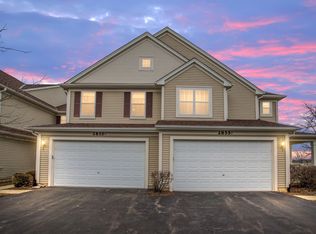 2855 Glacier Way UNIT C, Wauconda, IL 60084