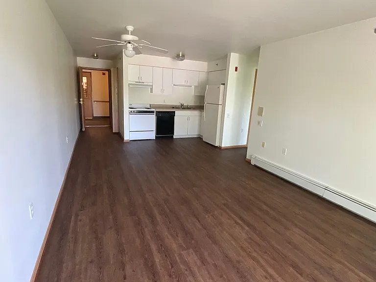 239 Columbus St — Photo 10