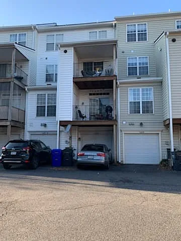 1605 Potomac Greens Dr #A — Photo 9