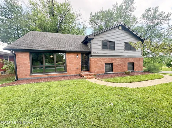 1300 Trevilian Way, Louisville, KY 40213