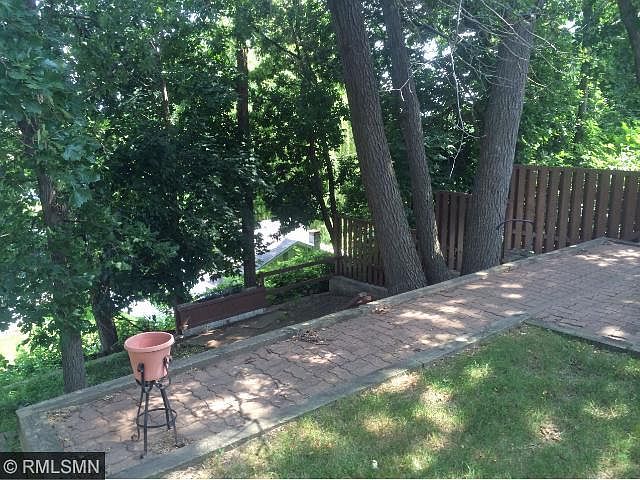 1st image of 641 9th Ave S