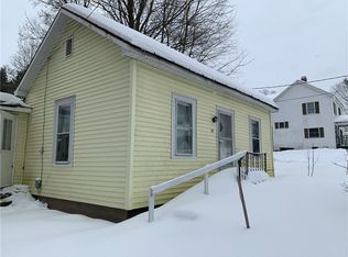 220 W Congress St, Corry, PA 16407