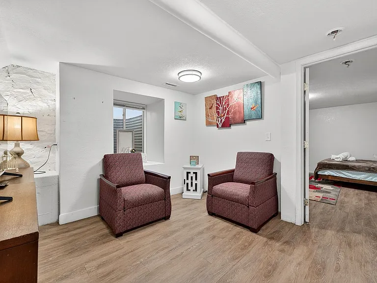 1821 6th Ave #3 — Photo 25