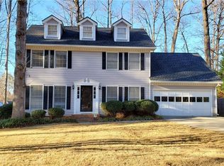 1607 Isham Dr, Lawrenceville, GA 30046