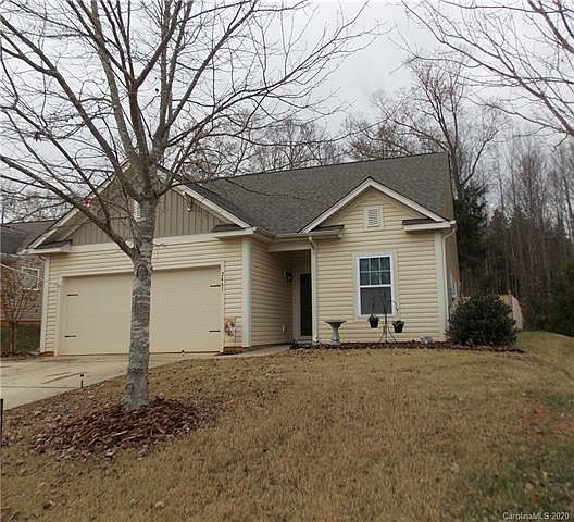 1st image of 2461 Marthas Ridge Dr #16