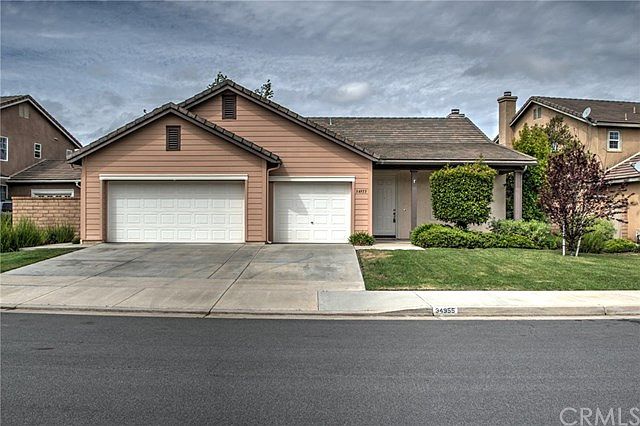 1st image of 34955 Dogwood Ct