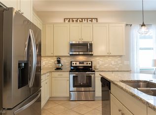 11518 Golden Oak Ter, Fort Myers, FL 33913